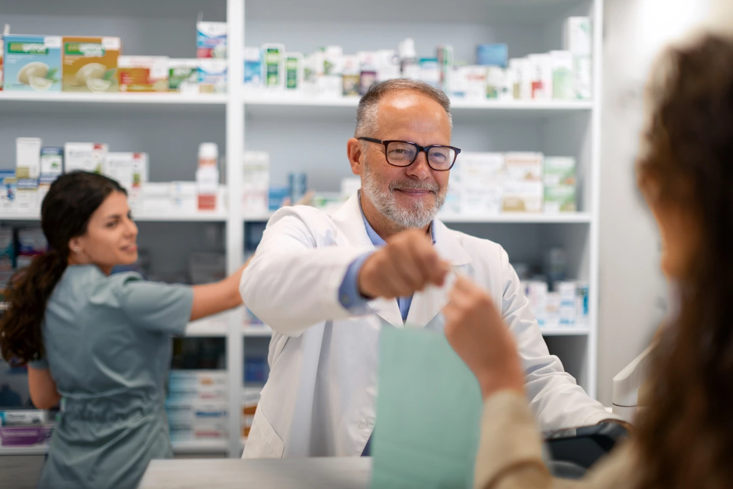imagem para Dia do Farmacêutico: Curiosidades e a Importância Deste Profissional Essencial - Cognos formação