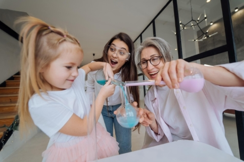 Dia Internacional das Mulheres e Meninas na Ciência: Inspirar, Formar e Transformar o Futuro