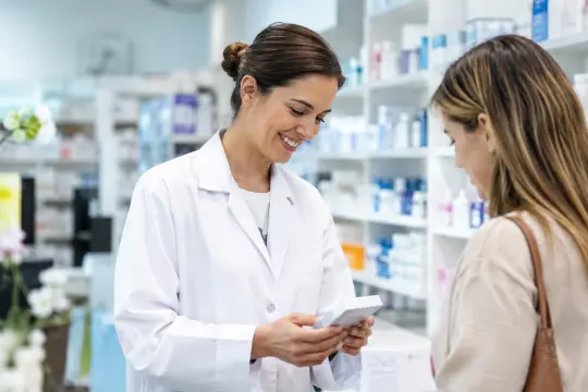 Dia Internacional do Farmacêutico: conhecimento que reforça a qualidade dos cuidados de saúde
