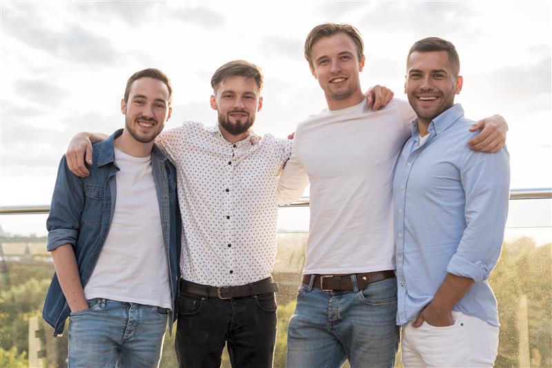 Dia dos Irmãos: Laços que Inspiram Caminhos
